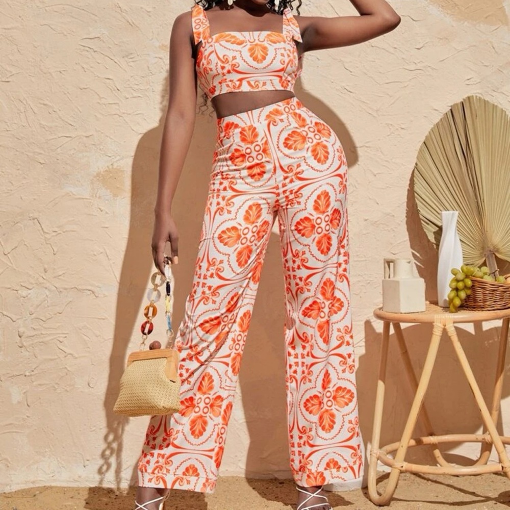 Orange & White Geometric Printed Pant & Top Set - Size Small